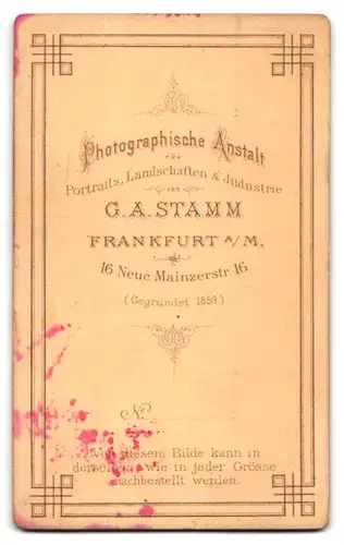 Fotografie G. A. Stamm, Frankfurt a. M., Neue Maunzerstr. 16, Herr im Anzug mit Franz Jospeh Bart