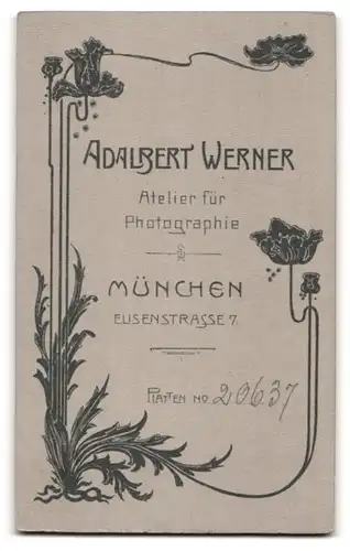 Fotografie Adalbert Werner, München, Elisenstr. 7, Student im vollen Wichs mit Couleur und Schirmmütze