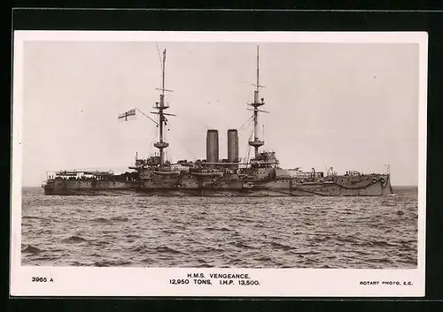 AK Britisches Kriegsschiff HMS Vengeance