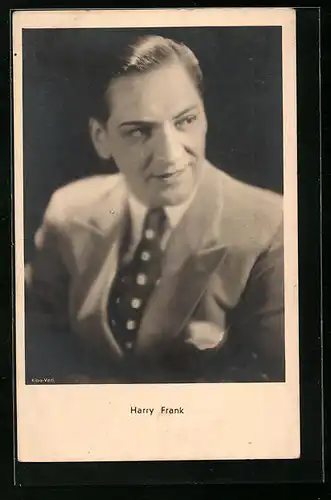 AK Schauspieler Harry Frank zur Seite blickend