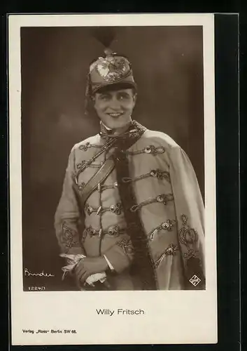 AK Schauspieler Willy Fritsch in Uniform