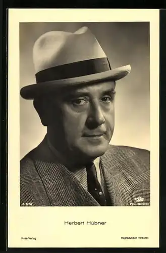 AK Schauspieler Herbert Hübner mit Hut
