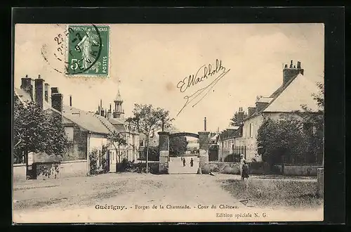 AK Guérigny, Forges de la Chaussade - Cour du Chateau