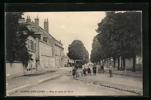 AK Cosne-sur-Loire, Rue et route de Paris