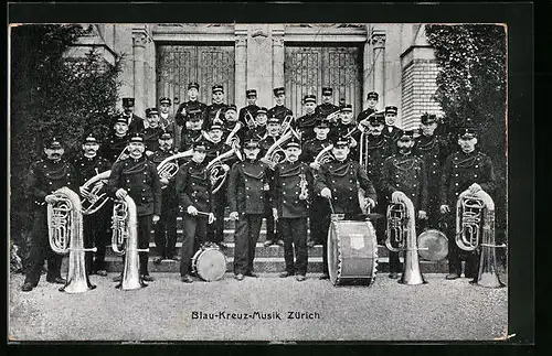 AK Zürich, Musikanten der Blau-Kreuz-Musik-Kapelle mit ihren Instrumenten