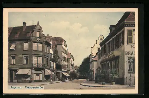 AK Hagenau, Metzgerstrasse mit Gasthaus