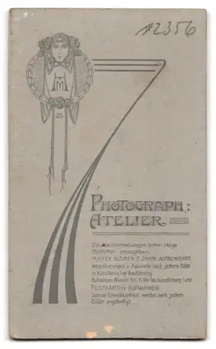 Fotografie Photograph. Atelier, Potsdam, Brandenburgerstrasse 30, Zwei kleine Mädchen mit Puppe und ein Kleinkind