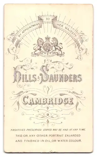 Fotografie Hills & Saunders, Cambridge, Mann mit Bart zur Seite blickend