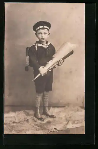 Foto-AK Knabe im Matrosenanzug zum Schulanfang