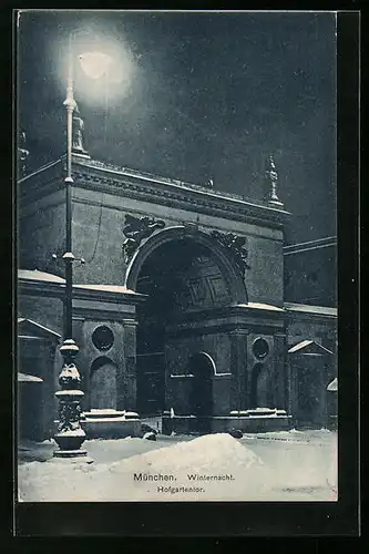 AK München, Hofgartentor in einer Winternacht