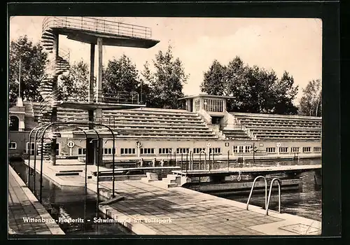 AK Wittenberg-Piesteritz, Schwimmbad im Volkspark