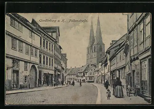 AK Quedlinburg a. H., Pölkenstrasse mit Kirche