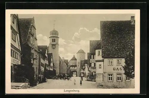 AK Langenburg, Strassenpartie am Tor mit Gasthaus und Metzgerei