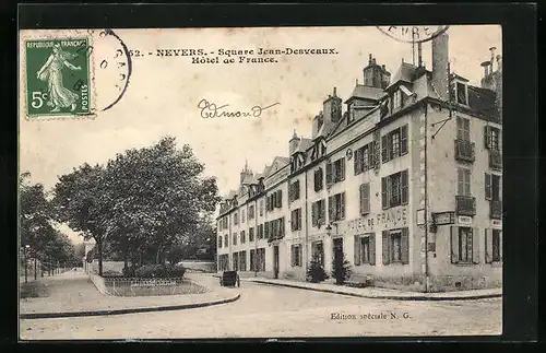 AK Nevers, Square Jean-Desveaux, Hotel de France
