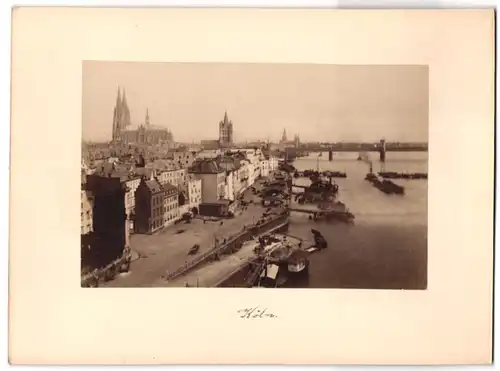 Fotografie unbekannter Fotograf, Ansicht Köln, Blick auf die Stadt mit Rheinpartie