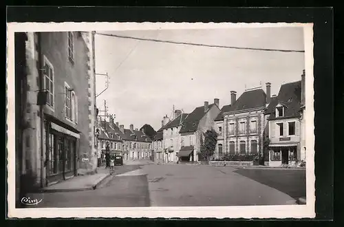 AK Moulins-Engilbert, Place Lafayette