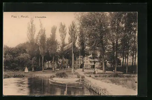 AK Plau i. Meckl., Gasthaus Silbermühle mit Booten