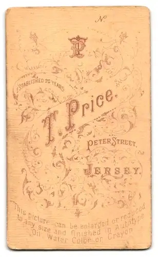 Fotografie T. Price, Jersey, Peter Street, Junger Herr in modischer Kleidung