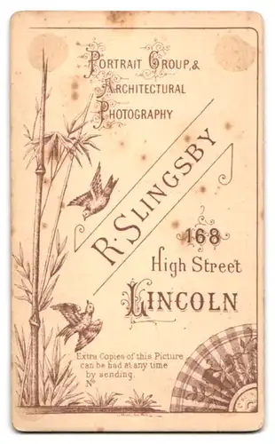 Fotografie R. Slingsby, Lincoln, 168, High Street, Junger Herr im Anzug mit Krawatte