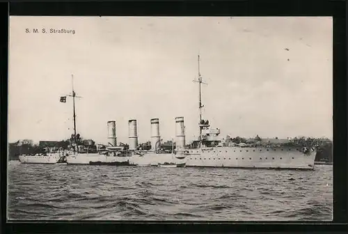AK Kriegsschiff SMS Strassburg auf Steuerbord