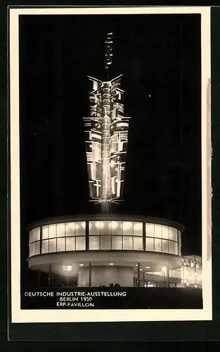 AK Berlin, Deutsche Industrie-Ausstellung, 1950, Erp-Pavillon bei Nacht