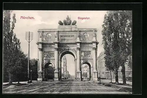 AK München, Strassenpartie am Siegestor