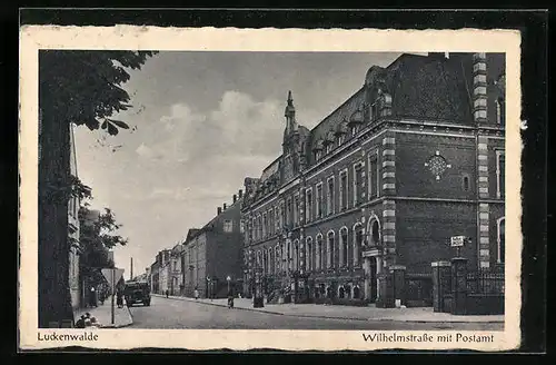 AK Luckenwalde, Wilhelmstrasse mit Postamt
