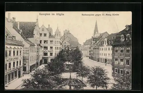 AK Kempten /Allgäu, Strassenpartie am Rathausplatz gegen St. Mang.-Kirche