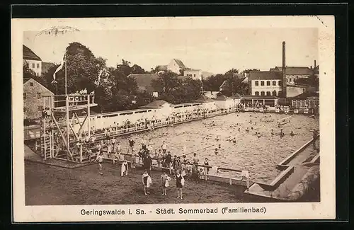 AK Geringswalde i. Sa., Städtisches Sommerbad mit Besuchern