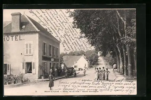 AK Neuvy-sur-Loire, Hotel de la Paix, Route Nationale