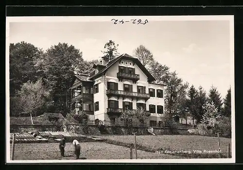 AK Bad Gleichenberg, Villa Rosenhof von Feldern aus gesehen