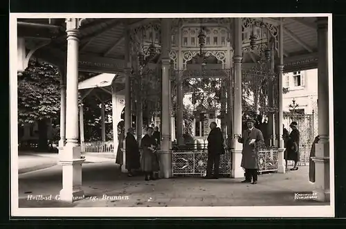 AK Gleichenberg, Wasserverkostung am Brunnen