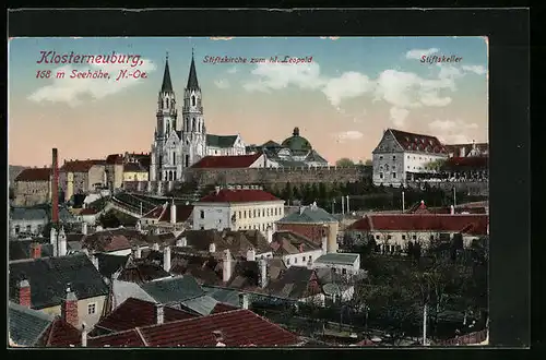 AK Klosterneuburg, Ortsansicht aus der Vogelschau mit Stiftskirche zum hl. Leopold