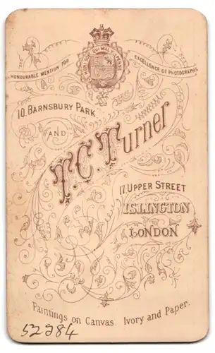 Fotografie T. C. Turner, Islington, 10, Barnsbury Park, Kleines Mädchen im hübschen Kleid