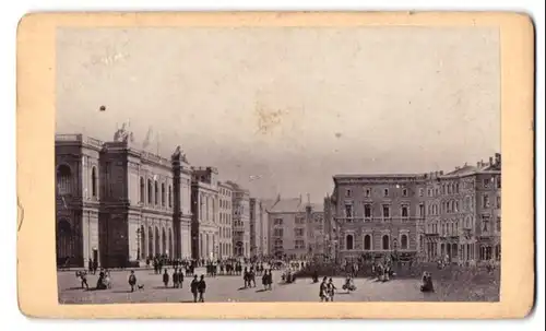 Fotografie C. Gassmann, Hamburg, Ansicht Hamburg, Blick auf den Adolphsplatz mit neuer Börse