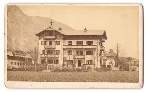 Fotografie F. Grainer, Reichenhall, Ansicht Bad Reichenhall, Blick auf eine Pension im Ort