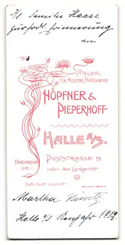 Fotografie Hoepfner & Pieperhoff, Halle a /S., Poststr. 19, Junge Dame im Kleid mit Blumen