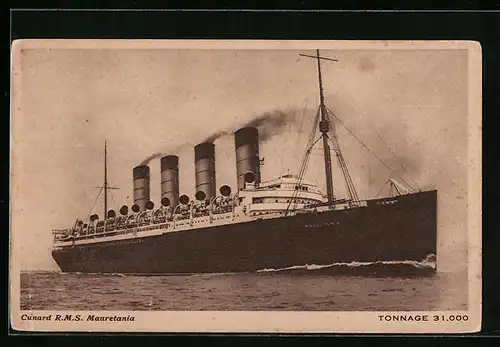 AK Passagierschiff RMS Mauretania der Cunard Line in voller Fahrt