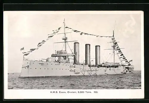 AK Britisches Kriegsschiff HMS Essex in Flaggengala auf hoher See
