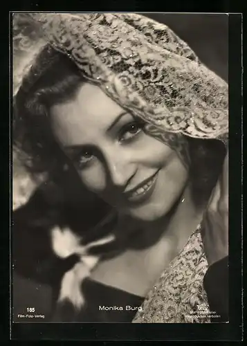 AK Schauspielerin Monika Burg