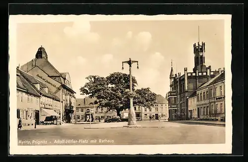 AK Kyritz /Prignitz, Platz mit Rathaus