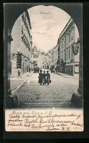 AK Linz /Donau, Strassenpartie in der Altstadt