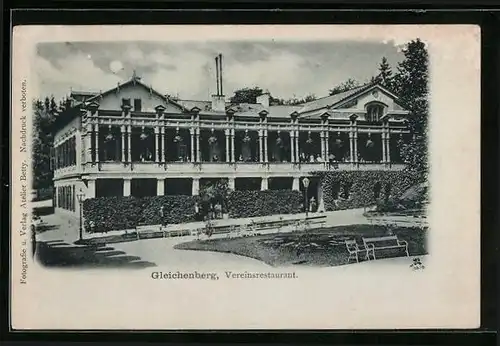 Mondschein-AK Gleichenberg, Bänke vor dem Vereinsrestaurant