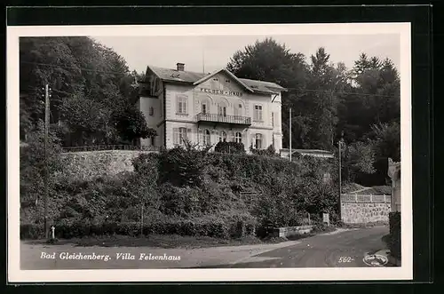 AK Bad Gleichenberg, Villa Felsenhaus von der Strasse gesehen