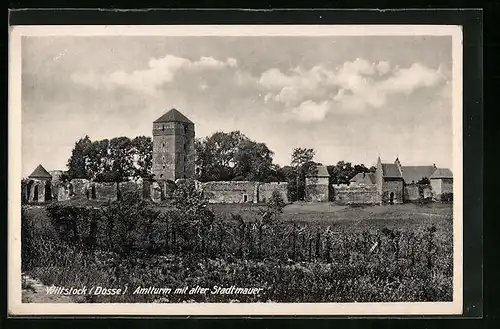 AK Wittstock /Dosse, Amtturm mit alter Stadtmauer