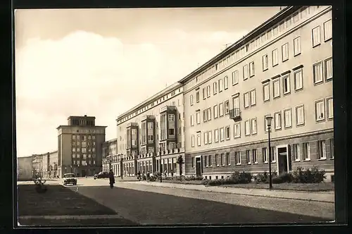 AK Rostock-Reutershagen, Ernst-Thälmann-Strasse