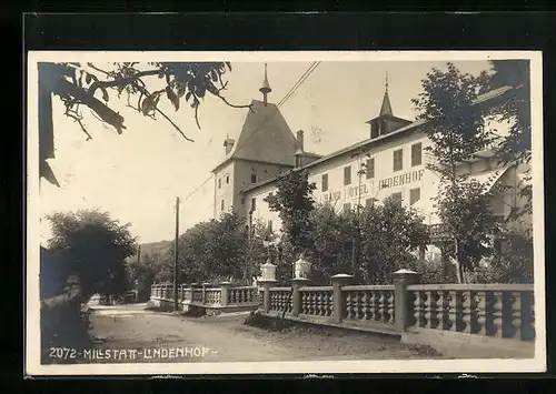 AK Millstatt, Lindenhof mit Strassenpartie