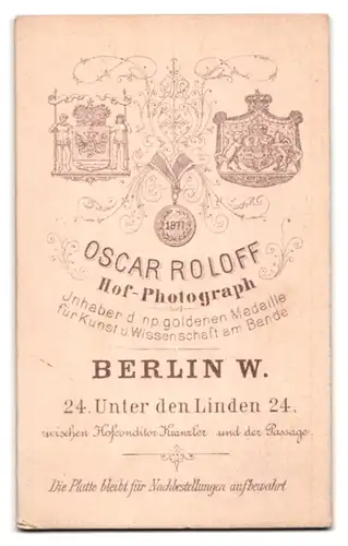 Fotografie Oscar Roloff, Berlin-W., Unter den Linden 24, Eleganter Herr mit Brille und Vollbart