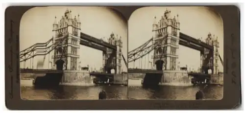 Stereo-Fotografie American Stereoscopic Co., New York / NY, Ansicht London, Tower Bride over the Thames