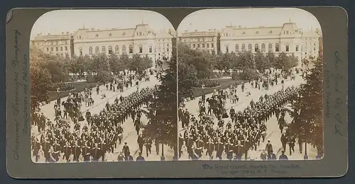 Stereo-Fotografie American Stereoscopic Co., New York, Ansicht Stockholm, Aufzug der Royal Guard